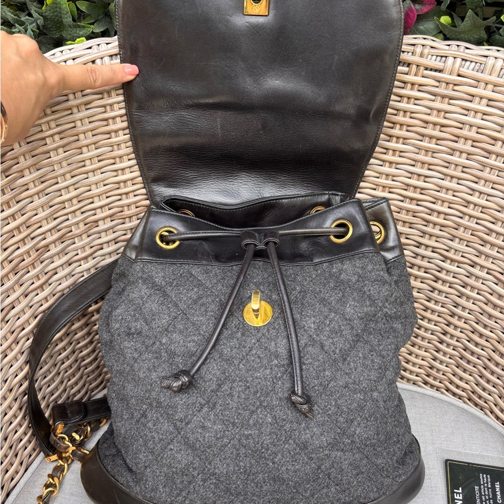 Authentic CHANEL tweed leather black khaki backpack - Picture 12 of 15